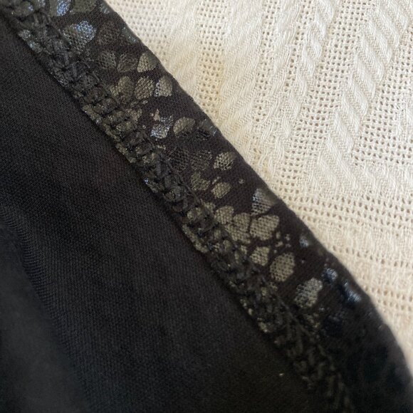 WHBM BLACK TEXTURED SHORT SLEEVED TEE with BANDED COLLAR SIZE XXS - Picture 11 of 14